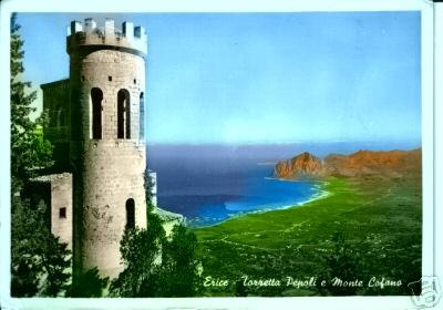 Vecchia Trapani 040 - Erice - Cartolina Torretta Pepoli e vista Monte Cofano.jpg